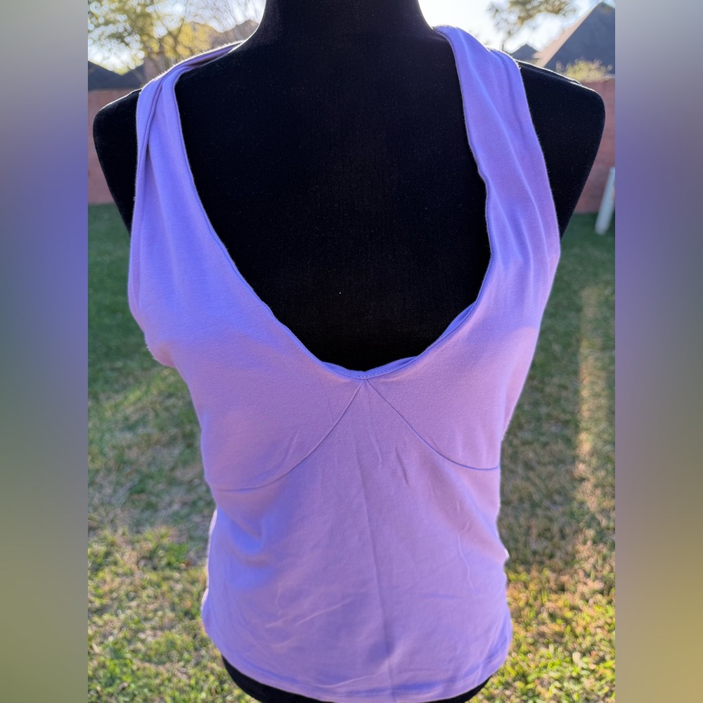 Women's Lavender Sleeveless Top